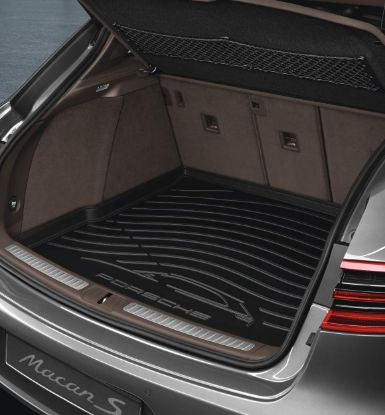 Picture of Cargo Liner, Macan