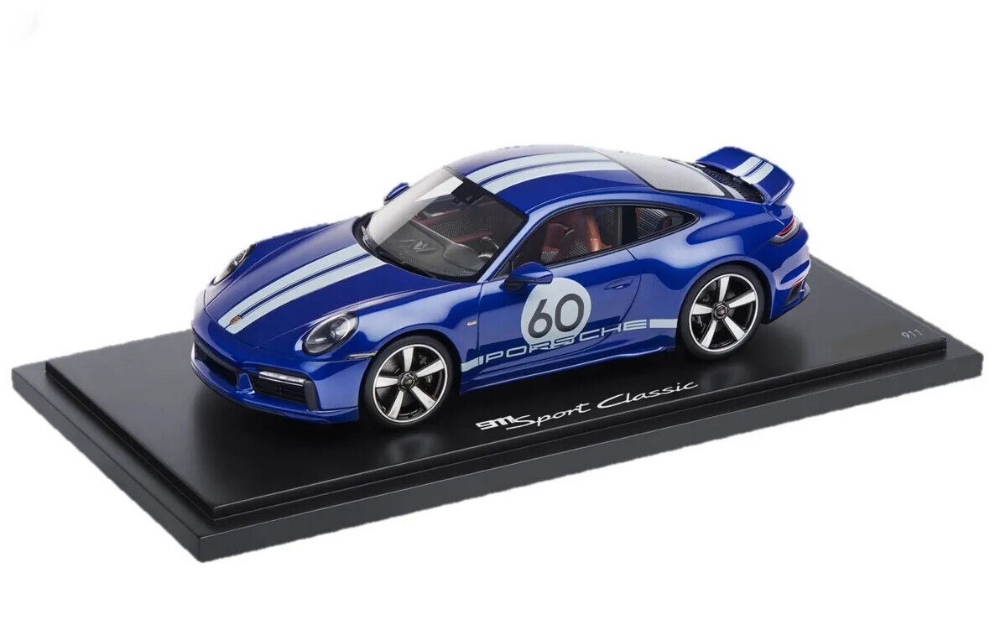 Picture of Model 911 Sport Classic (992) in Gentian Blue Metallic, 1:18 Scale