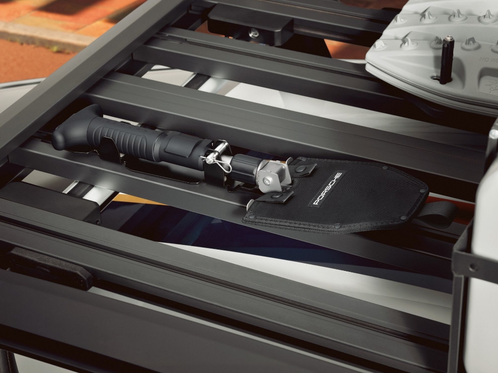 Picture of Folding Spade Holder for Roof Cage