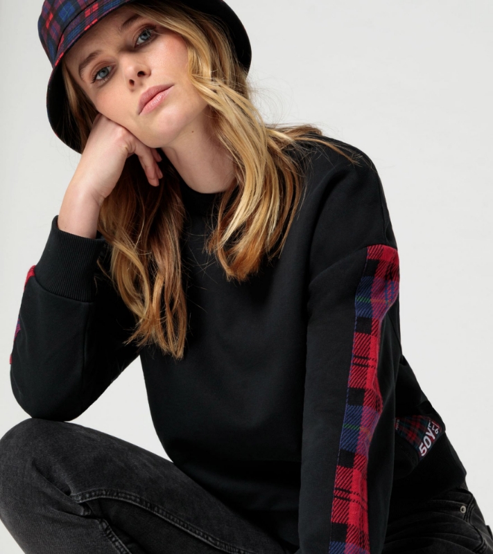 Picture of Women's Sweatshirt from Turbo No.1 Collection