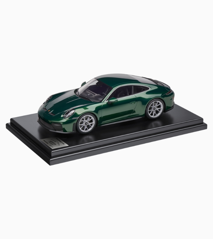 Picture of Porsche 911 GT3 with Touring Package (992.2) – Limited Edition
