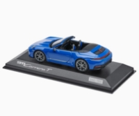 Picture of Porsche 911 Carrera T Cabriolet (992.2) – Limited Edition
