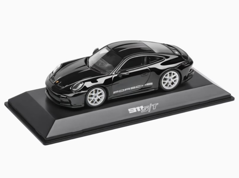 Picture of Porsche 911 S/T (992)