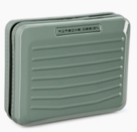 Picture of Roadster Hardcase Multi-Purpose Case – Porsche Cayenne Electric Lifestyle