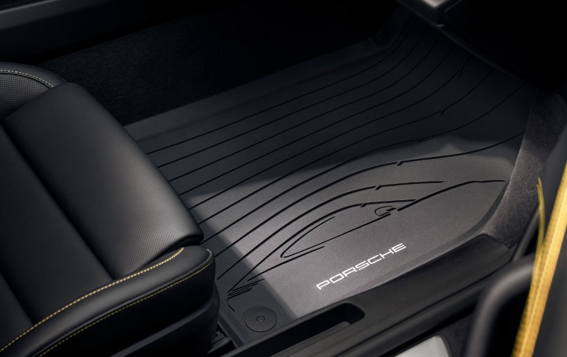 Picture of All-Weather Floor Mats for 911/718