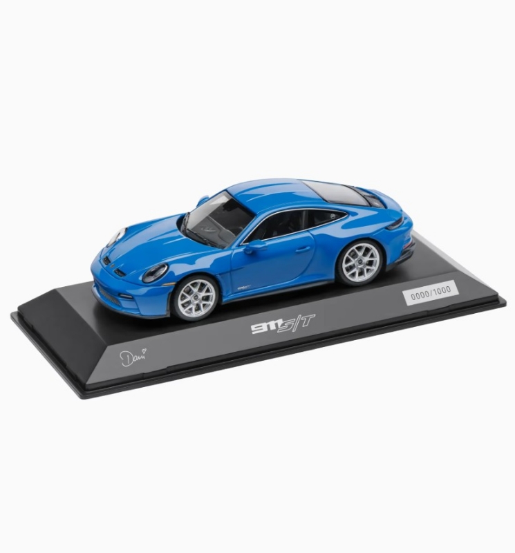 Picture of Porsche 911 S/T (992) Sonderwunsch (Special Request) 1:43 – Limited Edition 